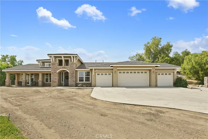 16905 Scottsdale Road, Riverside, California 92504
