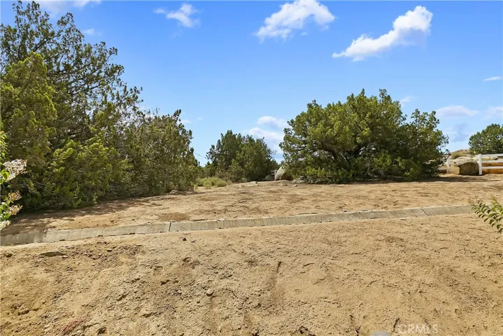 16905 Scottsdale Road, Riverside, California 92504
