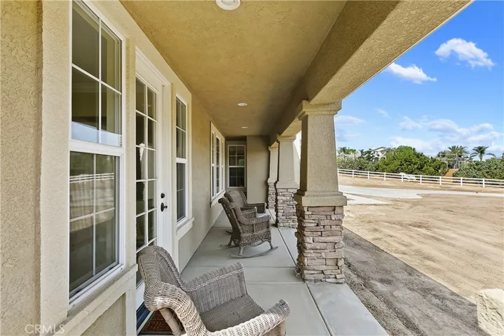 16905 Scottsdale Road, Riverside, California 92504