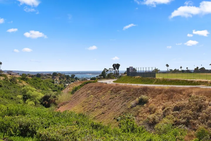 3672 Clairemont Dr 2b, San Diego, California 92117