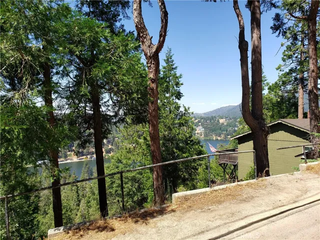 24240 Bernard Drive, Crestline, California 92325