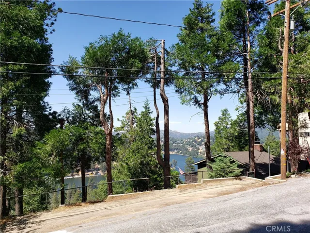 24240 Bernard Drive, Crestline, California 92325