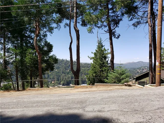 24240 Bernard Drive, Crestline, California 92325