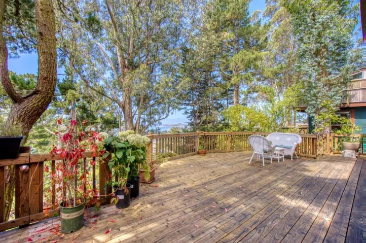 1163 Columbus Street, El Granada, California 94018