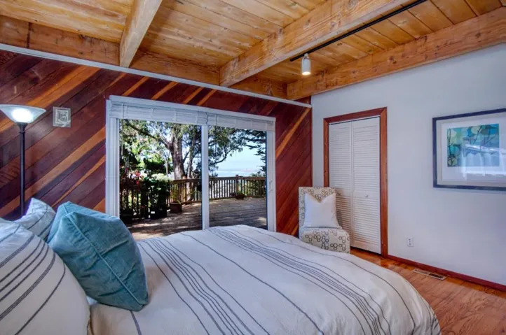1163 Columbus Street, El Granada, California 94018