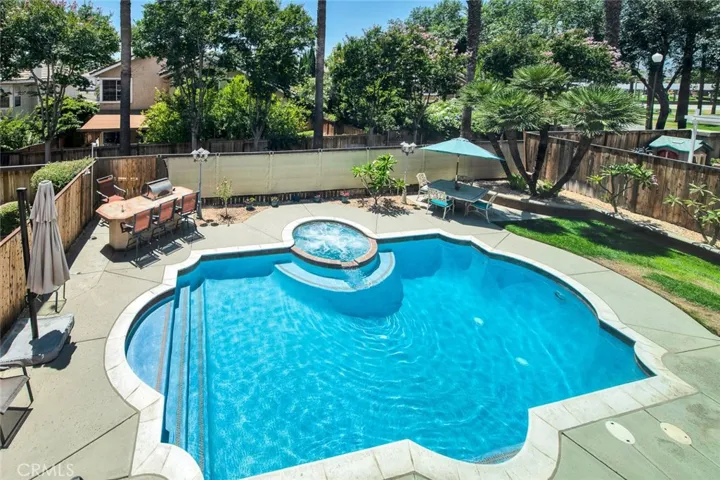 7432 Cambridge Court, Fontana, California 92336