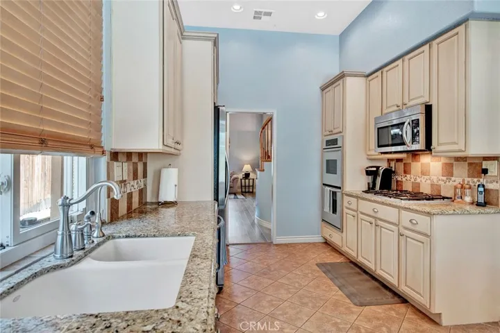 7432 Cambridge Court, Fontana, California 92336