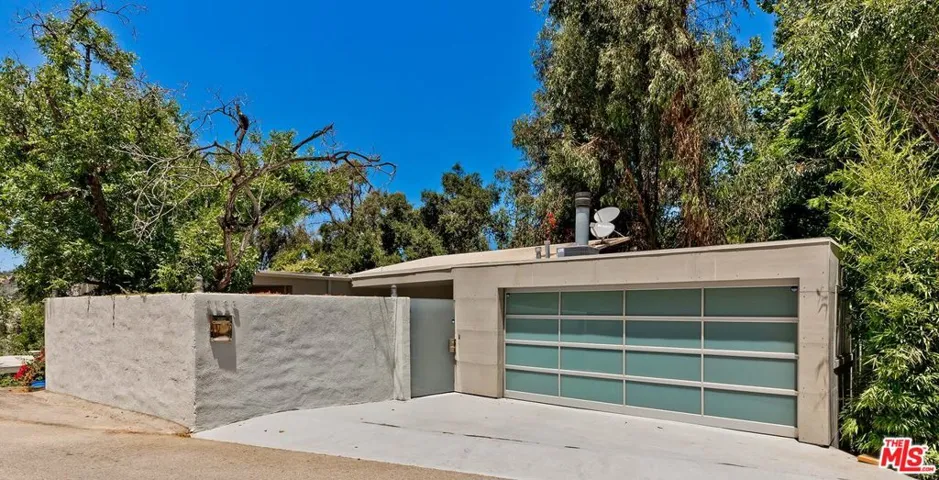 2783 Woodstock Road, Los Angeles, California 90046