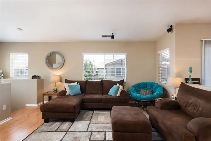 2022 Azure Cove 8, Chula Vista, California 91915