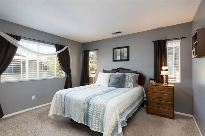 2022 Azure Cove 8, Chula Vista, California 91915