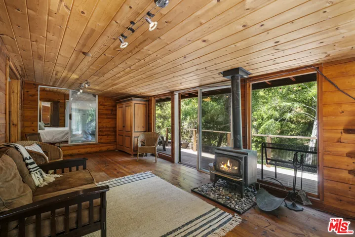 618 S Topanga Canyon Boulevard, Topanga, California 90290