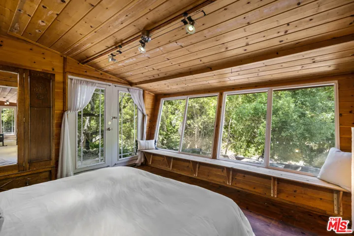618 S Topanga Canyon Boulevard, Topanga, California 90290