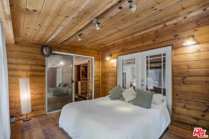 618 S Topanga Canyon Boulevard, Topanga, California 90290