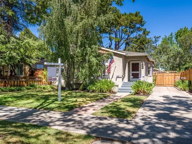 1830 Brewster Avenue, Redwood City, California 94062