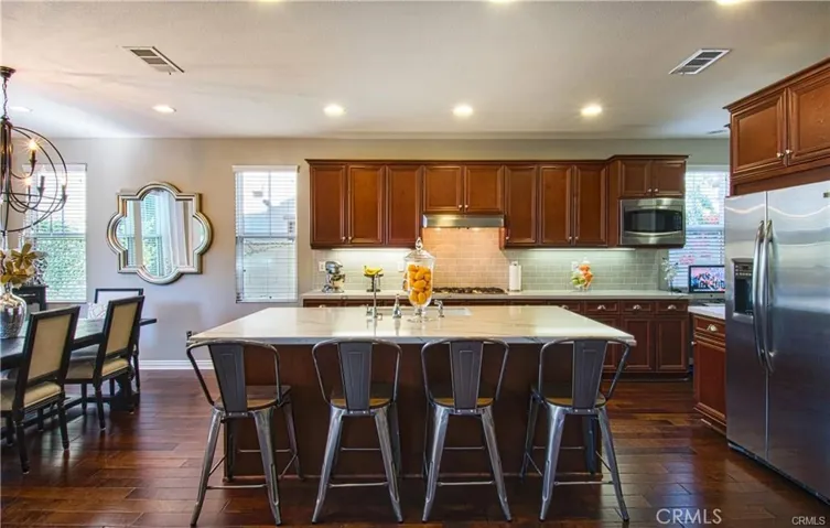 Breakfast bar
