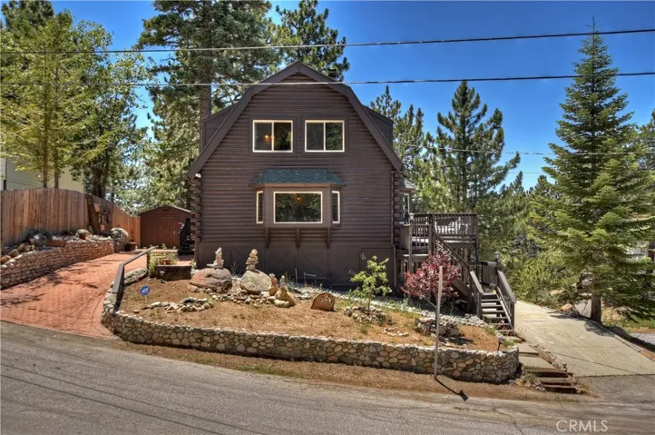 2678 Thule Lane, Running Springs, California 92382