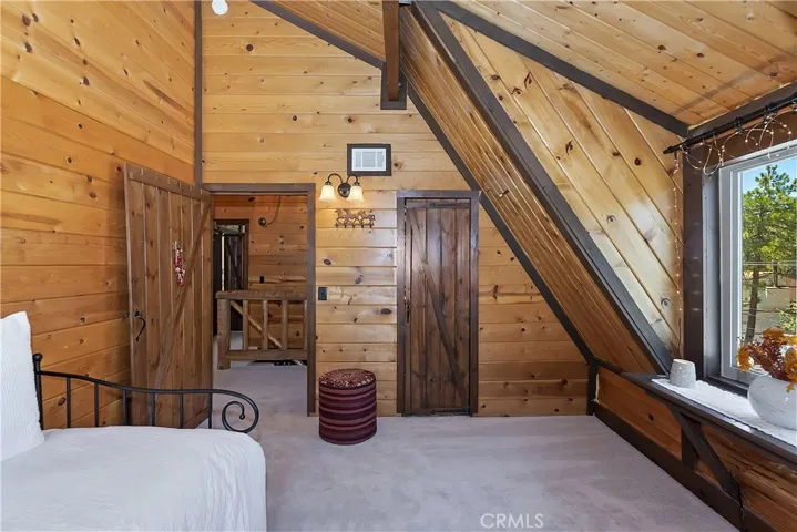 2678 Thule Lane, Running Springs, California 92382