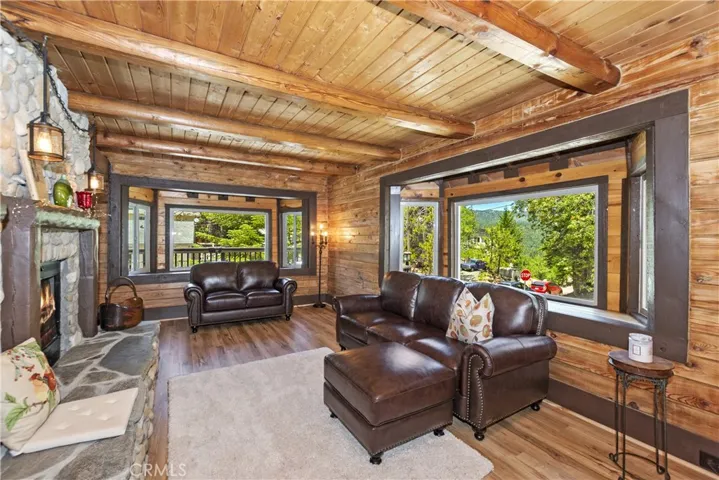 2678 Thule Lane, Running Springs, California 92382