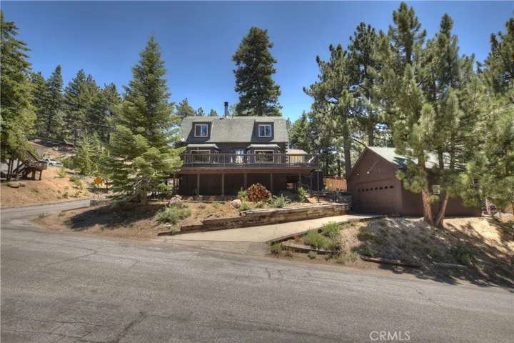 2678 Thule Lane, Running Springs, California 92382