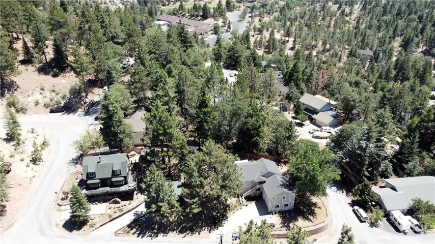 2678 Thule Lane, Running Springs, California 92382