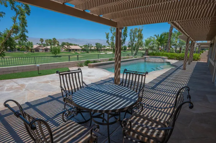 80370 Green Hills Drive (5 of 38)
