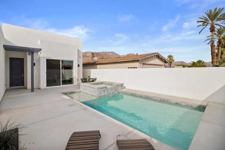 53125 Avenida Ramirez, La Quinta - (MLS)