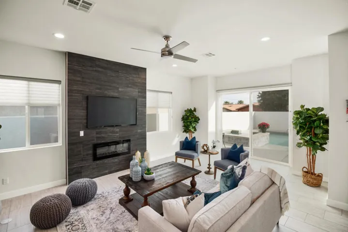 53125 Avenida Ramirez, La Quinta - (MLS)