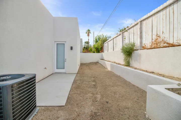 53125 Avenida Ramirez, La Quinta - (MLS)