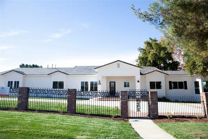 2680 Garretson Avenue, Corona, California 92881
