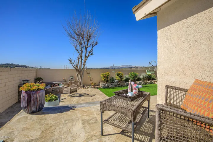 4449 Clearcreek Ct Moorpark CA-large-037