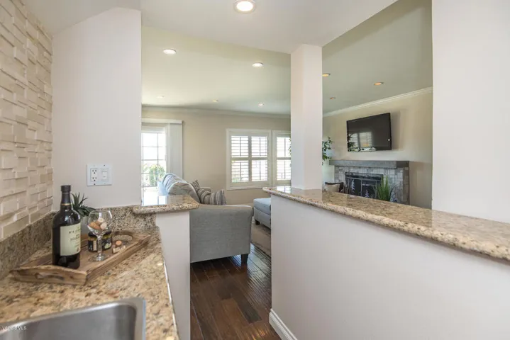 4449 Clearcreek Ct Moorpark CA-large-023