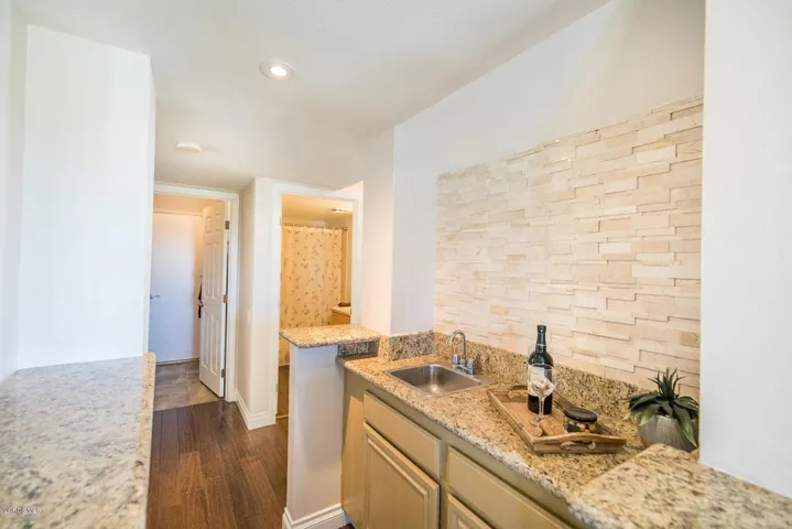 4449 Clearcreek Ct Moorpark CA-large-009