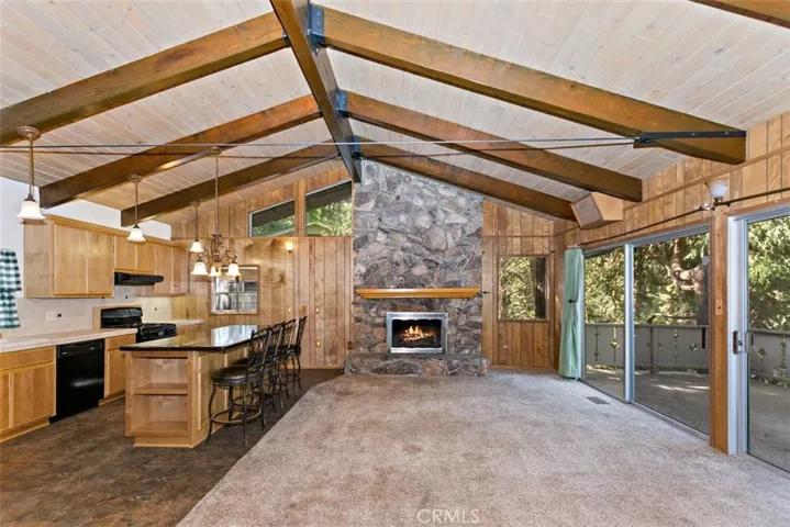 24862 Felsen Drive, Crestline, California 92325