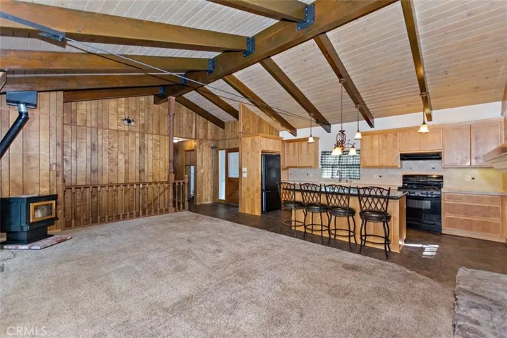 24862 Felsen Drive, Crestline, California 92325