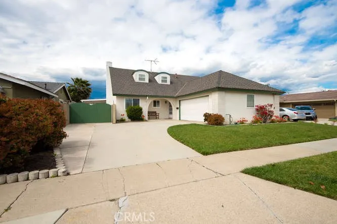 12621 Saint Mark Street, Garden Grove, California 92845