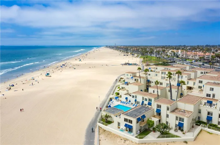 711 Pacific Coast Highway 423, Huntington Beach, California 92648