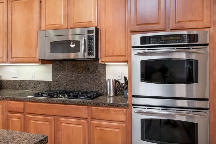 Kitchen 5