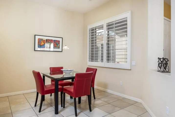 Kitchen 4