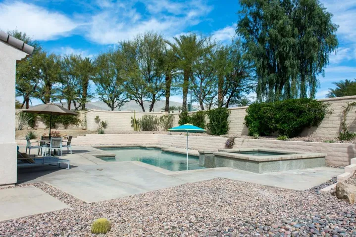 Pool 1
