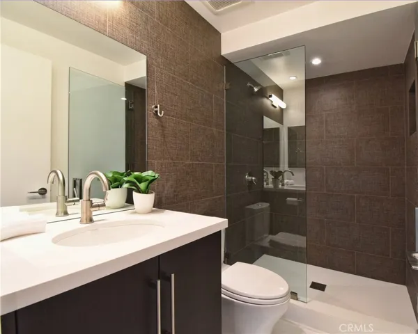 45 Oceanaire Drive, Rancho Palos Verdes, California 90275
