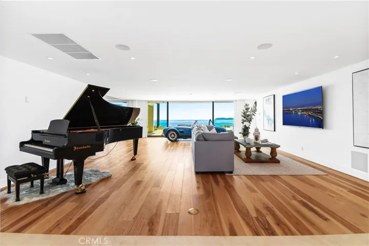 45 Oceanaire Drive, Rancho Palos Verdes, California 90275