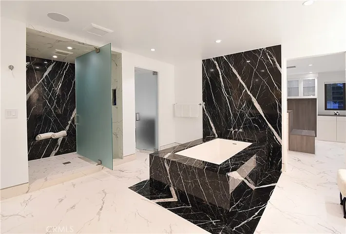 45 Oceanaire Drive, Rancho Palos Verdes, California 90275