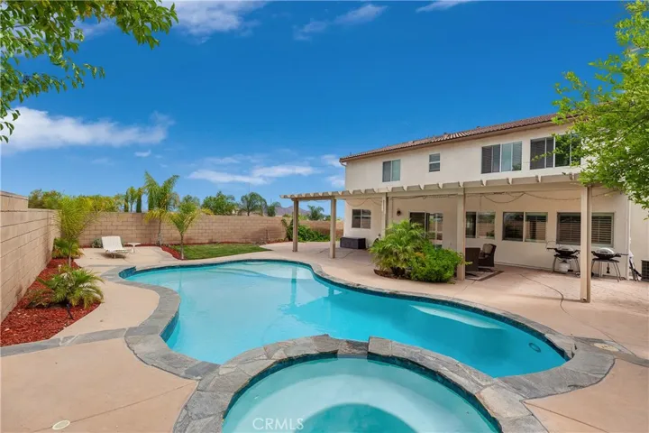 32143 Zion Way, Winchester, California 92596