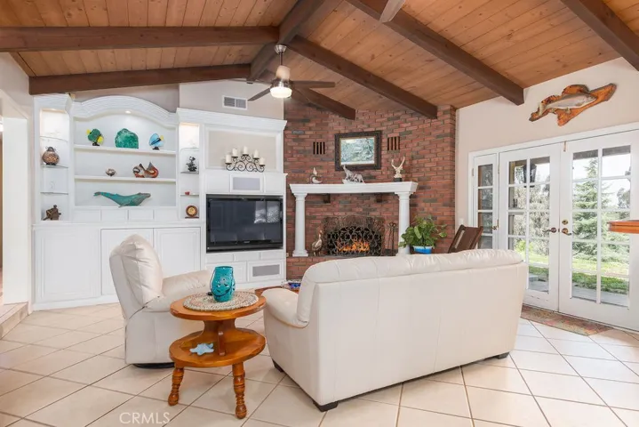 30132 Via Norte, Temecula, California 92591