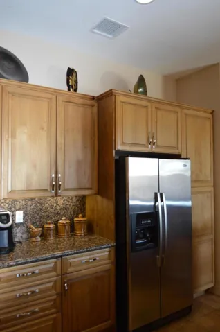 79505 Kingston Kitchen (4)