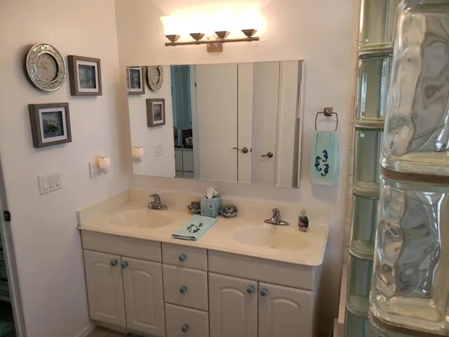 Master bath