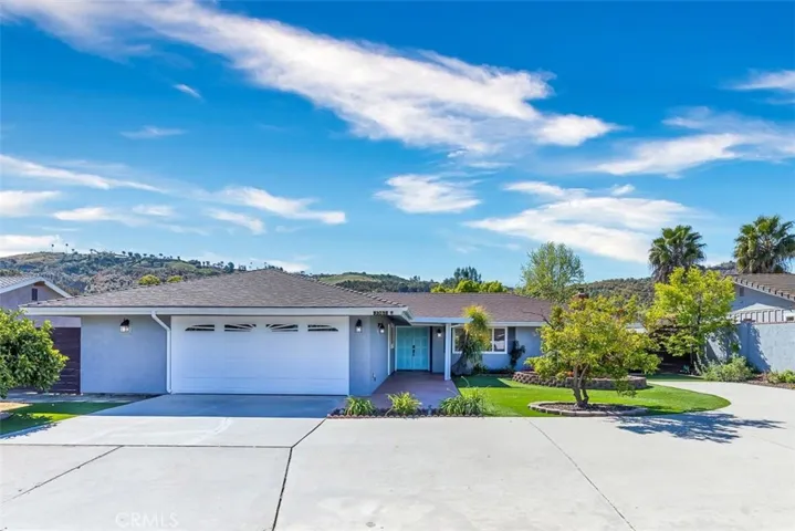 3587 Oak Cliff Drive, Fallbrook, California 92028