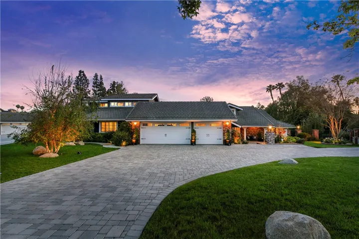 312 W Las Palmas Drive, Fullerton, California 92835