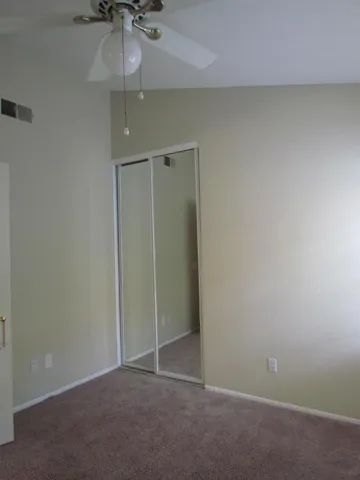 Den or 3rd BR 1