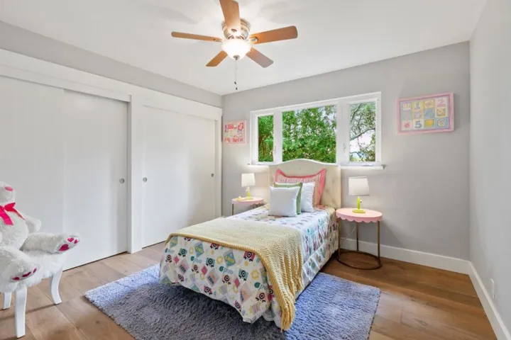 30 Knollcrest Road, Hillsborough, California 94010